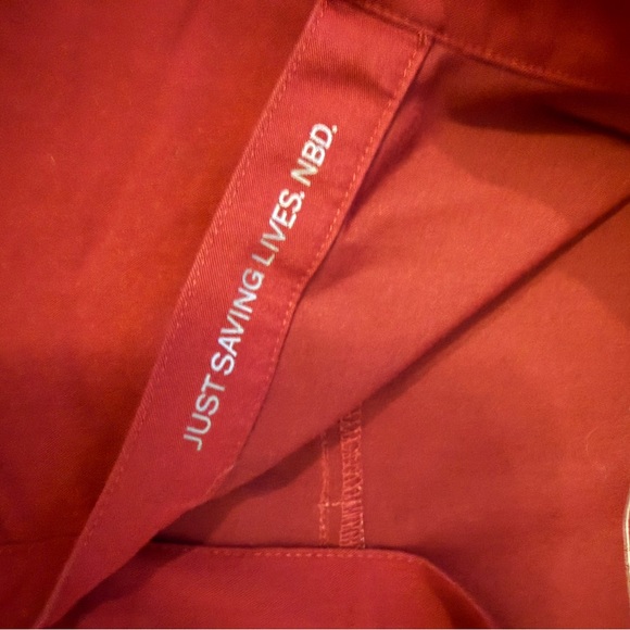 FIGS Rafaela scrub top. Size small. Excellent used condition! - Picture 3 of 4